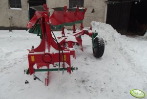 Agro-Masz 4 Skiby