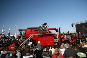 Agro Show 2011 - atrakcje Case