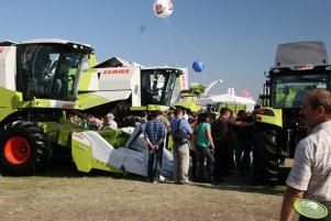 Agro Show 2011 - stoisko Claas