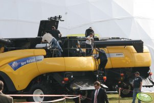 Agro Show 2011 - stoisko NH