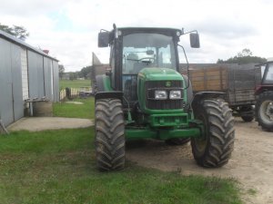 John Deere 5080M