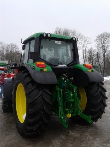 John Deere 6115M