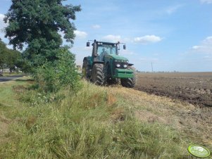 John Deere 8330 + Lemken