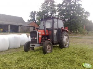 Massey Ferguson 255