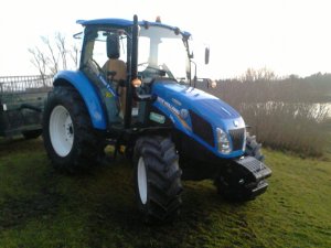 New Holland T4.65