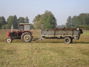 Ursus C-330M + Rozrzutnik