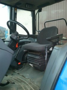 New Holland L75