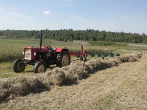 Ursus C-330 + zgrabiarka