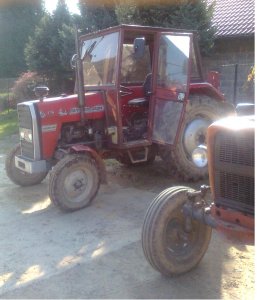 Massey Ferguson 255