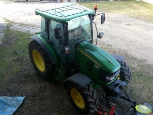 John Deere 5100R