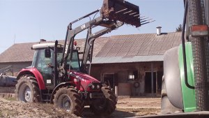 Massey Ferguson 5435