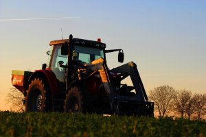 Massey Ferguson 5435