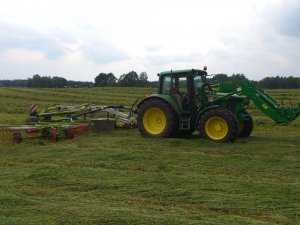 Claas Liner 2900 + John Deere 6330