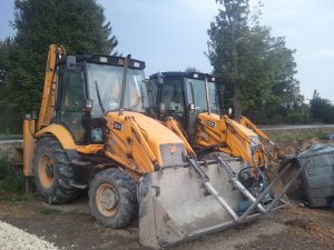 JCB 3cx x2