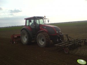 Valtra T130