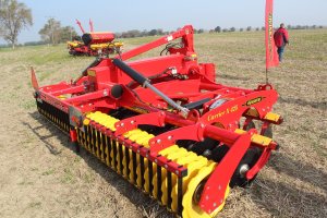 Vaderstad Carrier