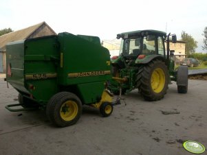 John Deere 5100R + John Deere 575