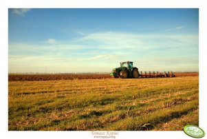 John Deere 8430 + Kverneland PL100