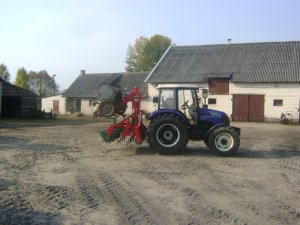 Farmtrac 70 4WD + Agro-Masz AS 27