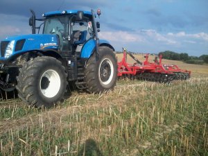 New Holland T7.250 AC & Akpil Eurodisc 4,6m