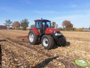 Case Farmall u 105