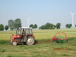 MF 255 i Przetrząsarko-zgrabiarka Pająk