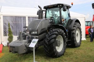 Valtra na Agroshow 2013