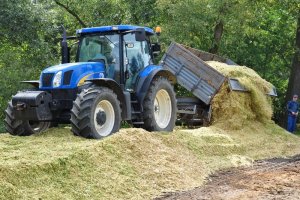 New Holland T6050 plus  + AUTOSAN