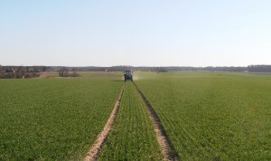 New Holland TD5020 & Bogbale L2 Plus