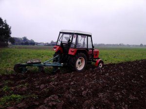 Zetor 7011 + Pług 3
