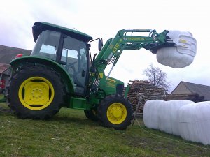 John Deere 5065 E + Tur