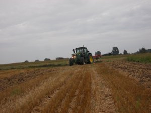 John Deere 6140M + Agregat