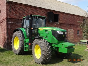 John Deere 6150M