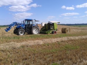 New Holland TD5050 + Claas rollant 250 roto cut