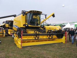 Kombajn New Holland