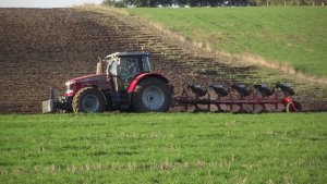 Massey Ferguson 7616