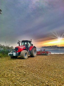 Massey Ferguson 7495