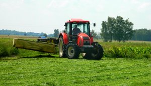 Zetor 11441 Forterra + Vicon EXTRA 428H