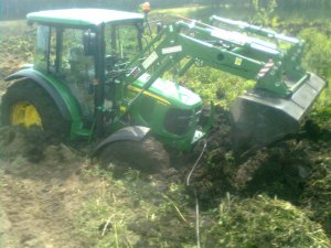 John Deere 5070m