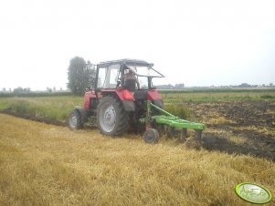 Belarus 820 + Bomet
