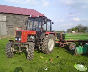 Belarus 820 + przyczepa