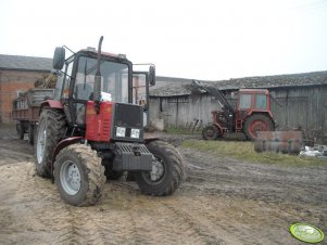 Belarus 892 i MTZ-82