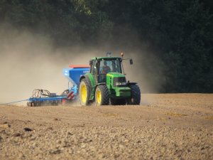 John Deere 6930 + LEMKEN Solitair 9