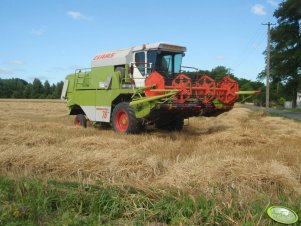 Claas dominator 76
