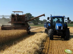 Bizon Z056 & New Holland TS 115A