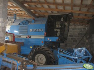 Bizon Z058