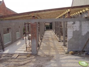 Budowa stołu paszowego