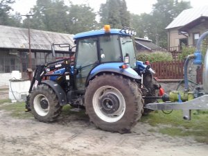 New Holland TD5030+Agromasz Ł106