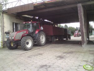 Valtra T180