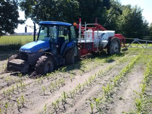 NH TD 5020 + Kuhn Atlanique 2400